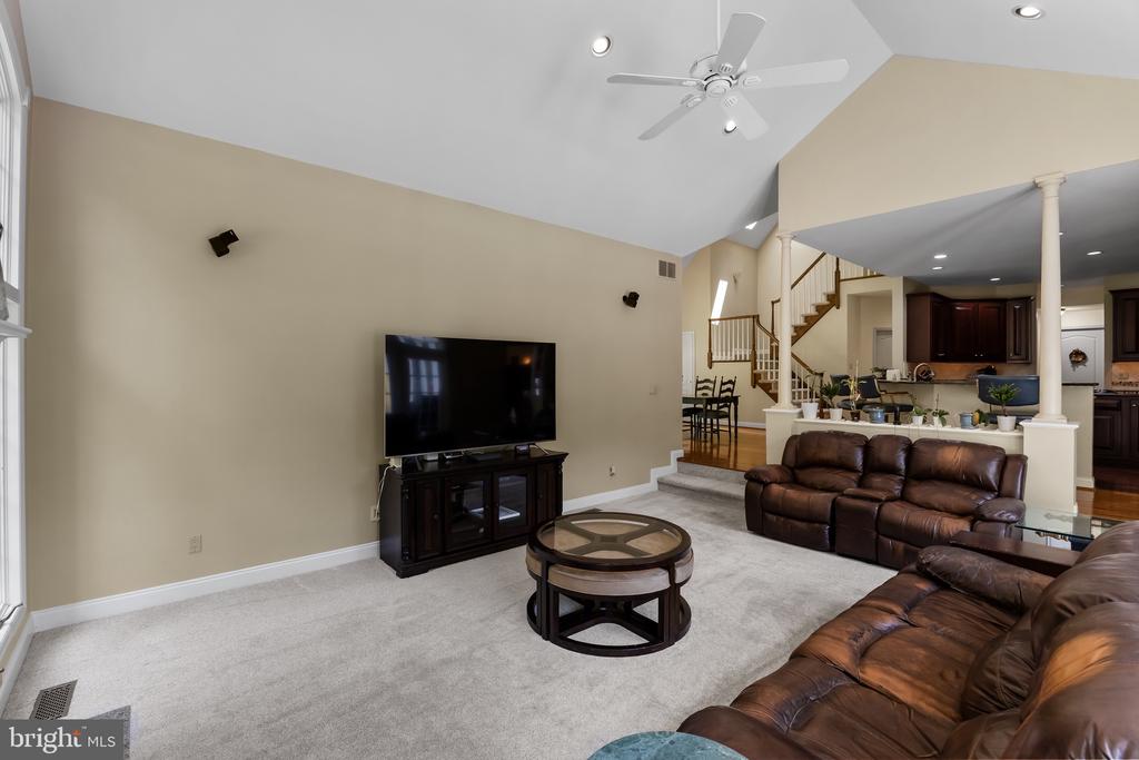 45 Stanwyck Rd