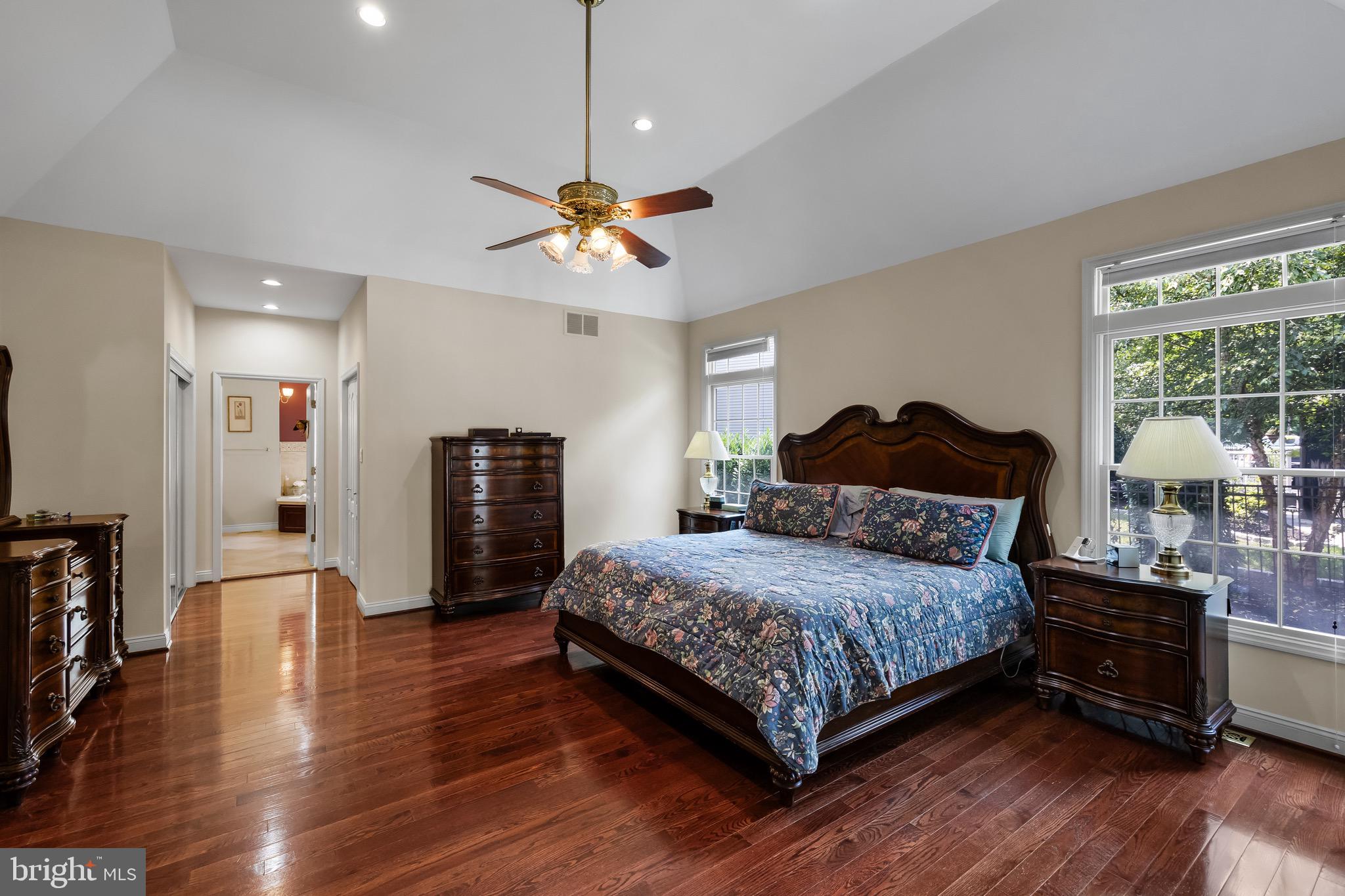 45 Stanwyck Rd