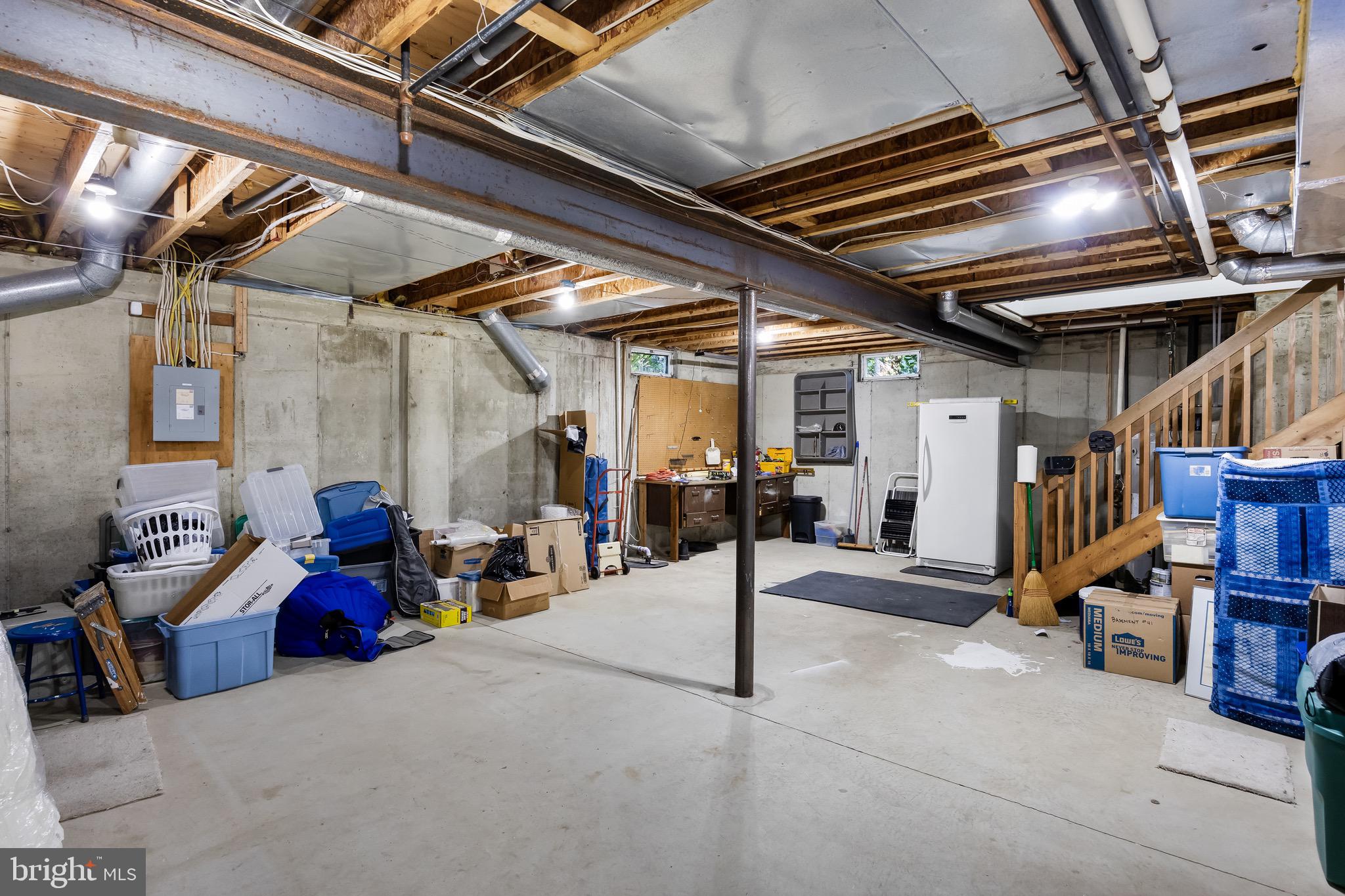 45 Stanwyck Rd