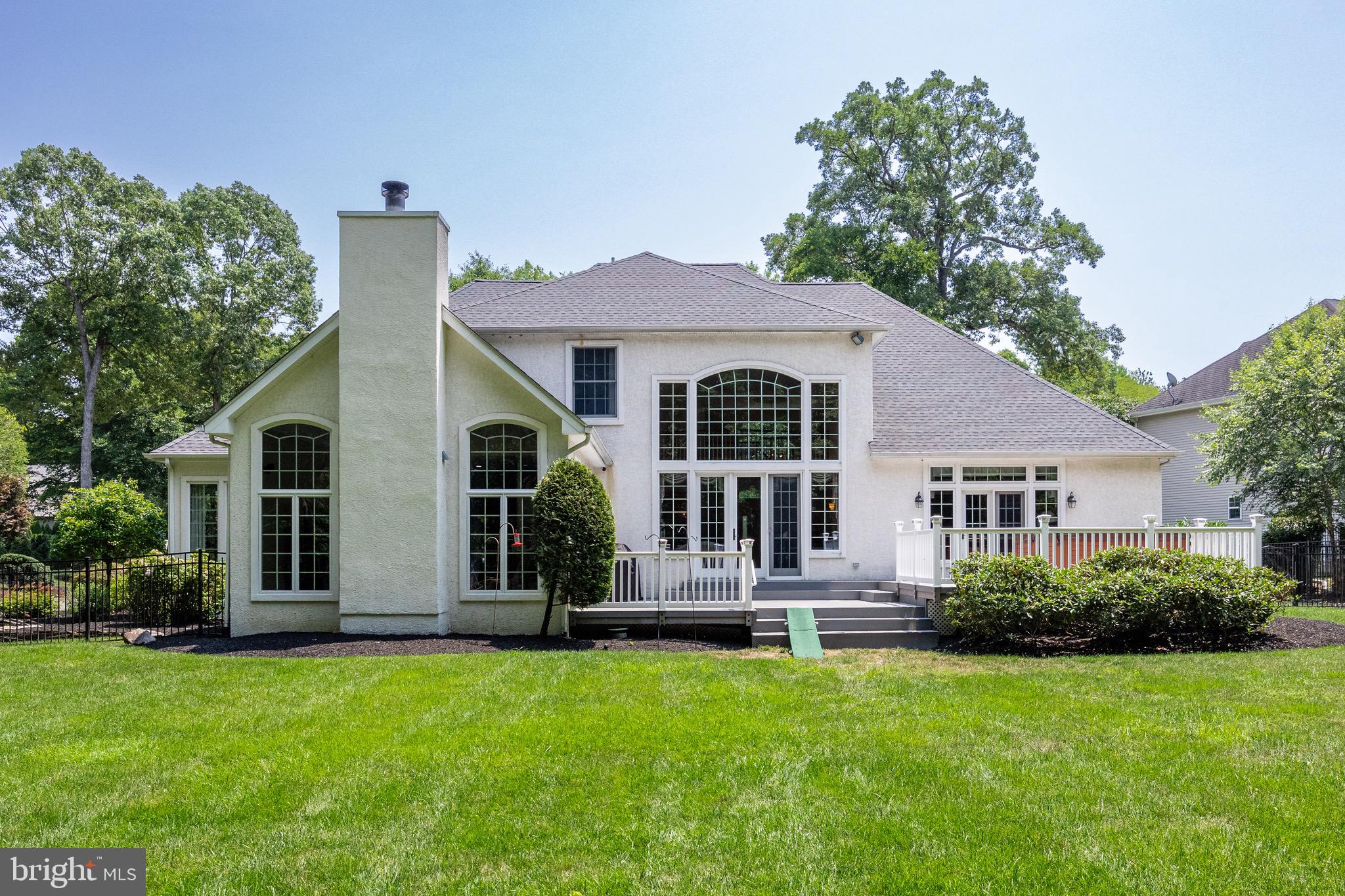 45 Stanwyck Rd