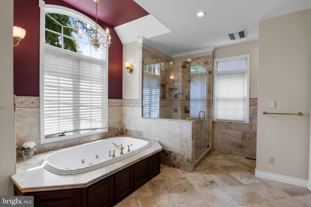 45 Stanwyck Rd
