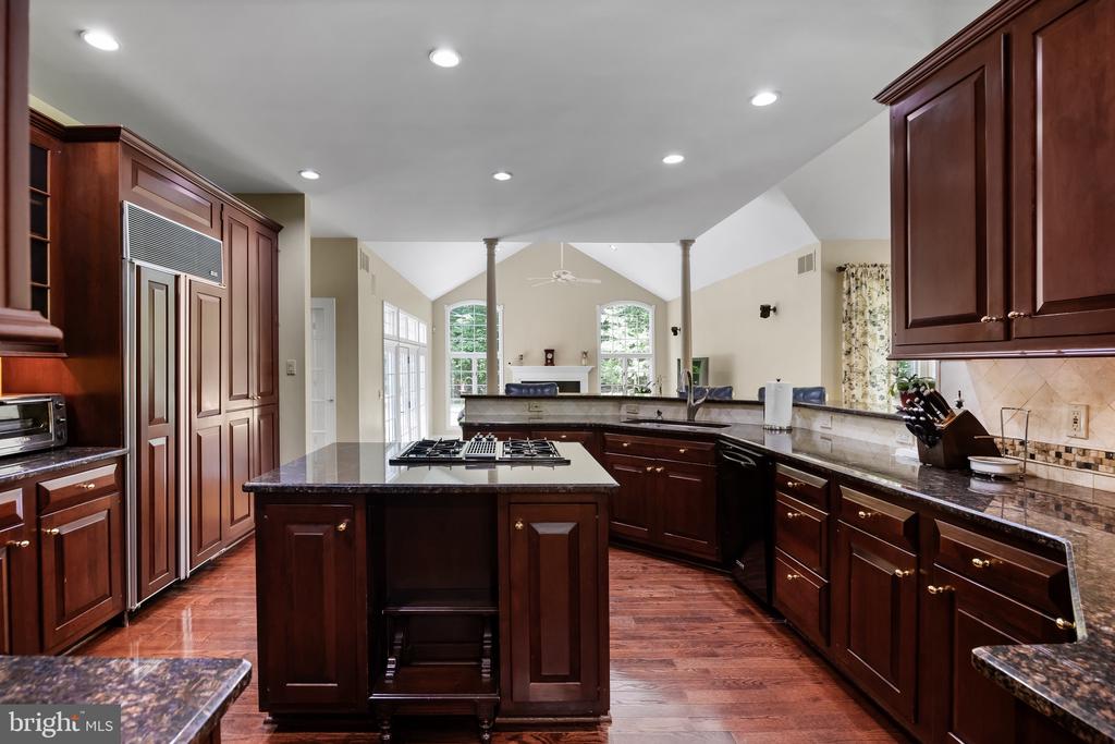 45 Stanwyck Rd