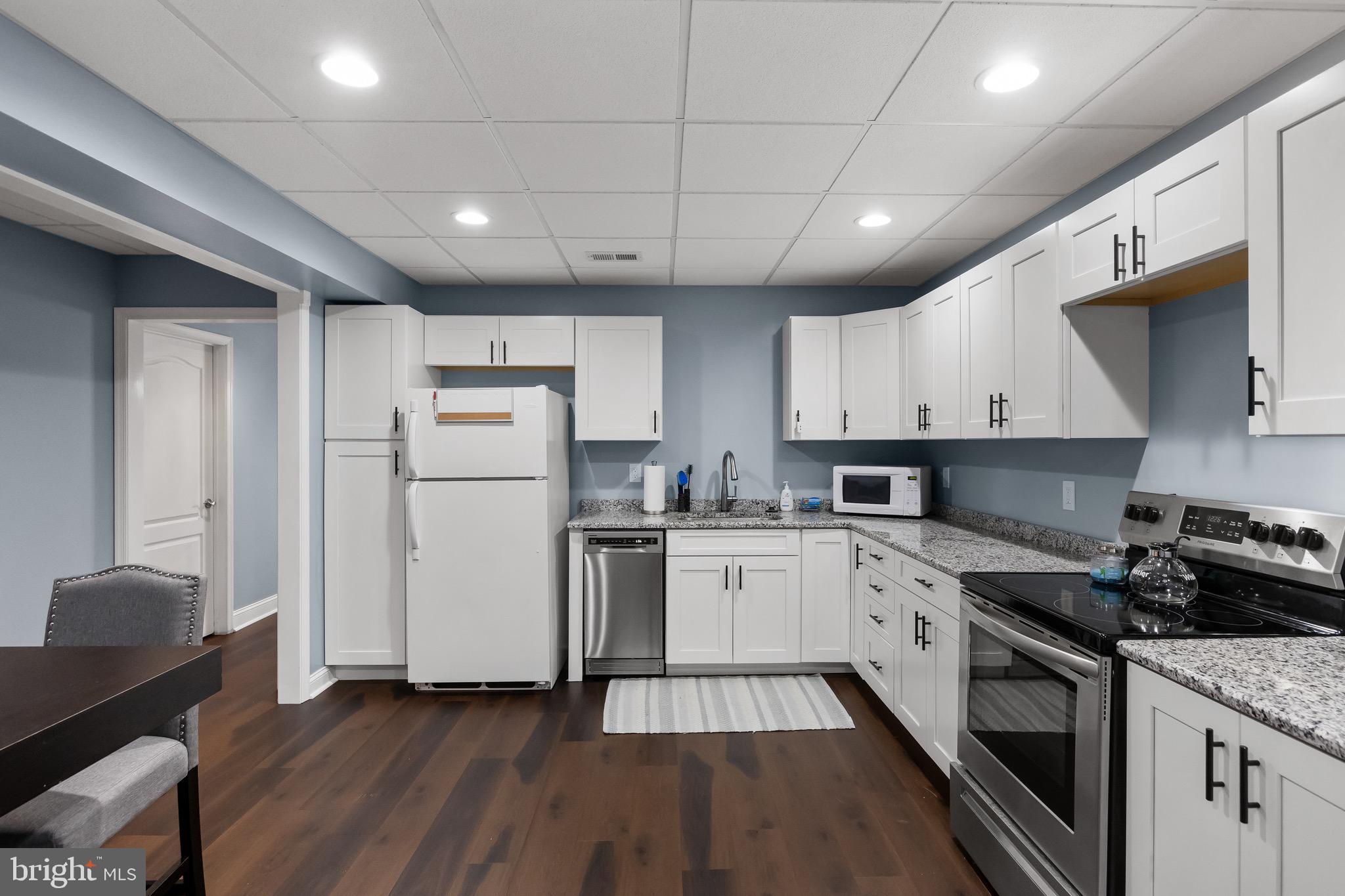 45 Stanwyck Rd