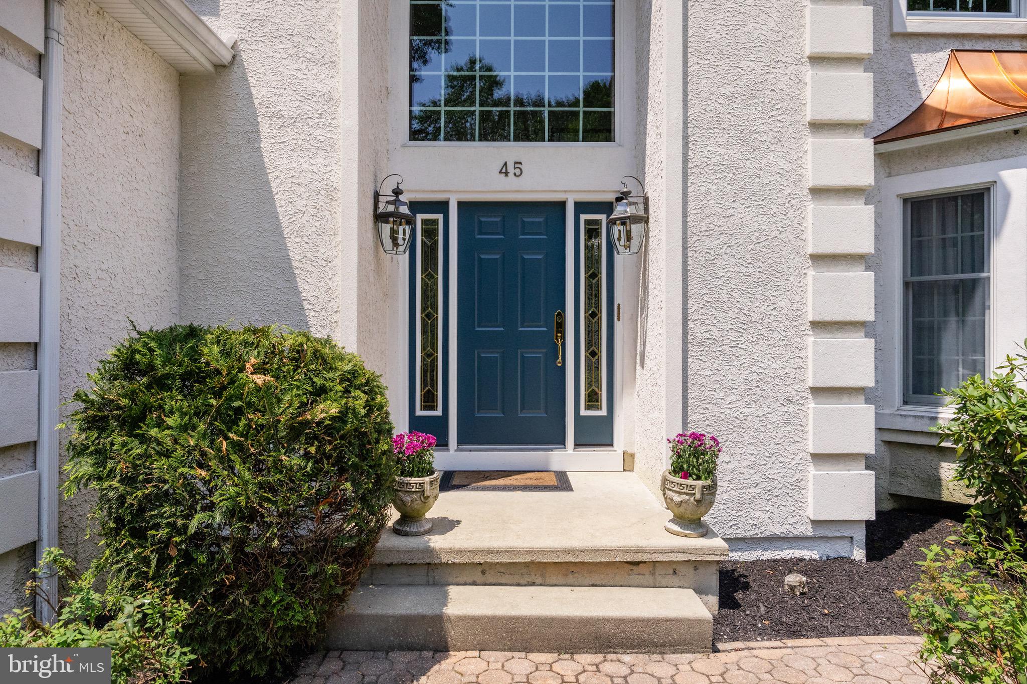45 Stanwyck Rd