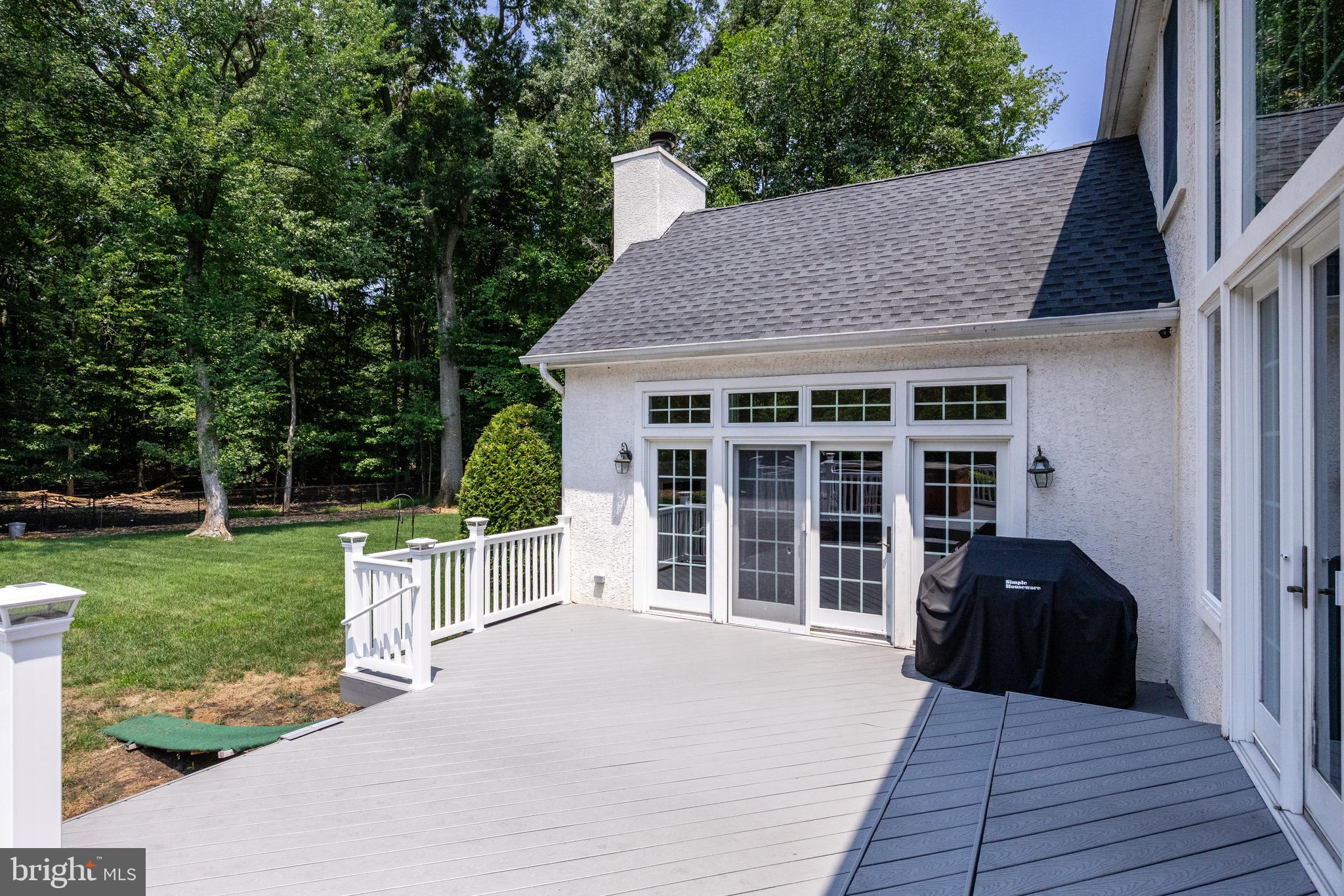 45 Stanwyck Rd