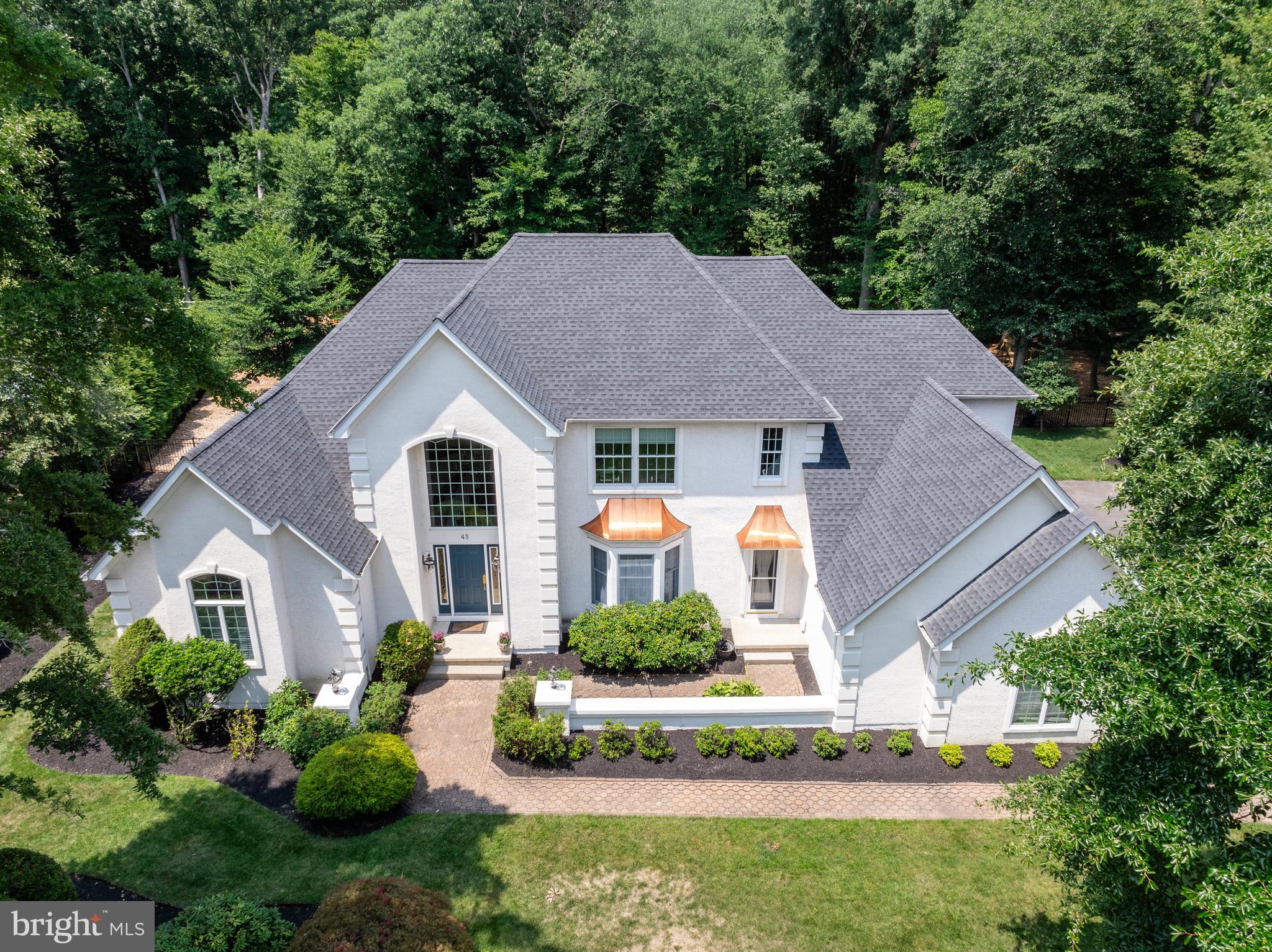 45 Stanwyck Rd