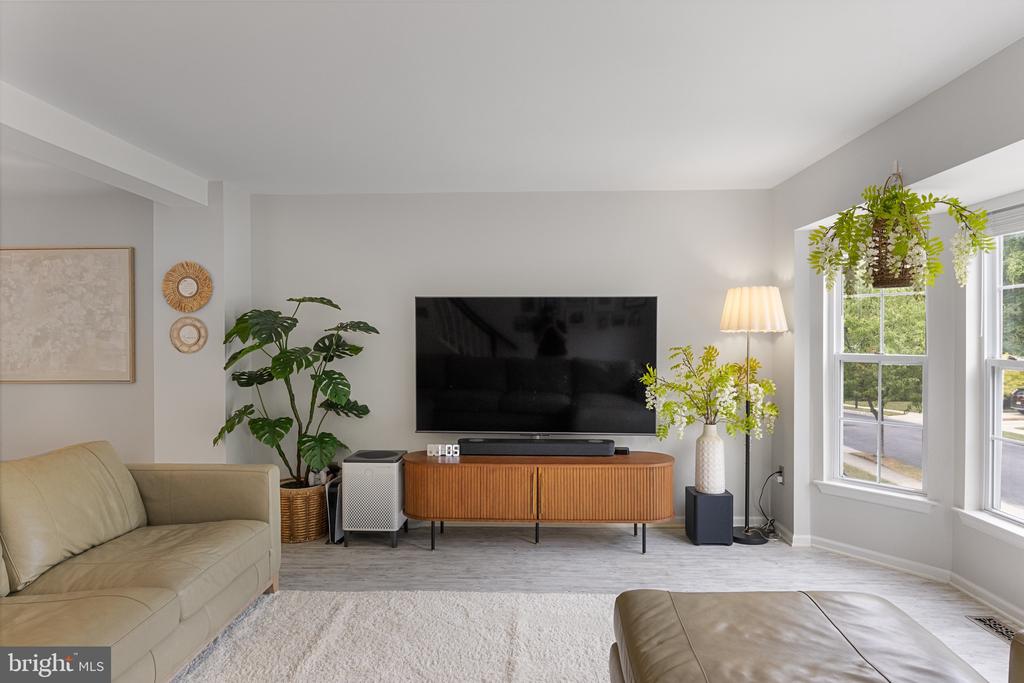 64 Alexandra Ct