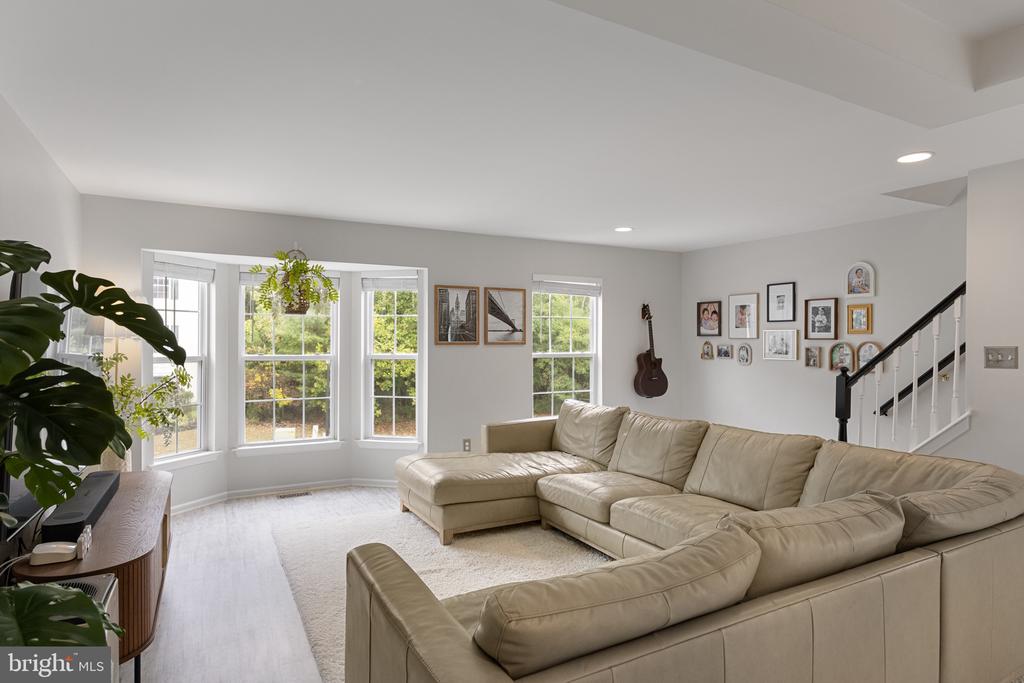 64 Alexandra Ct