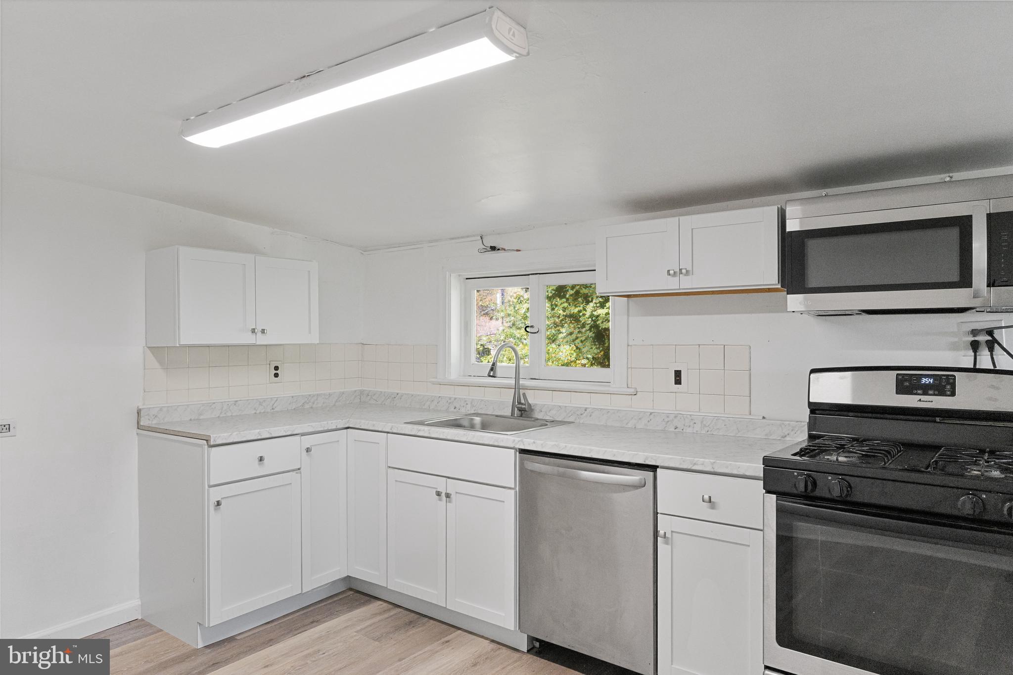 709 N Lenola Rd