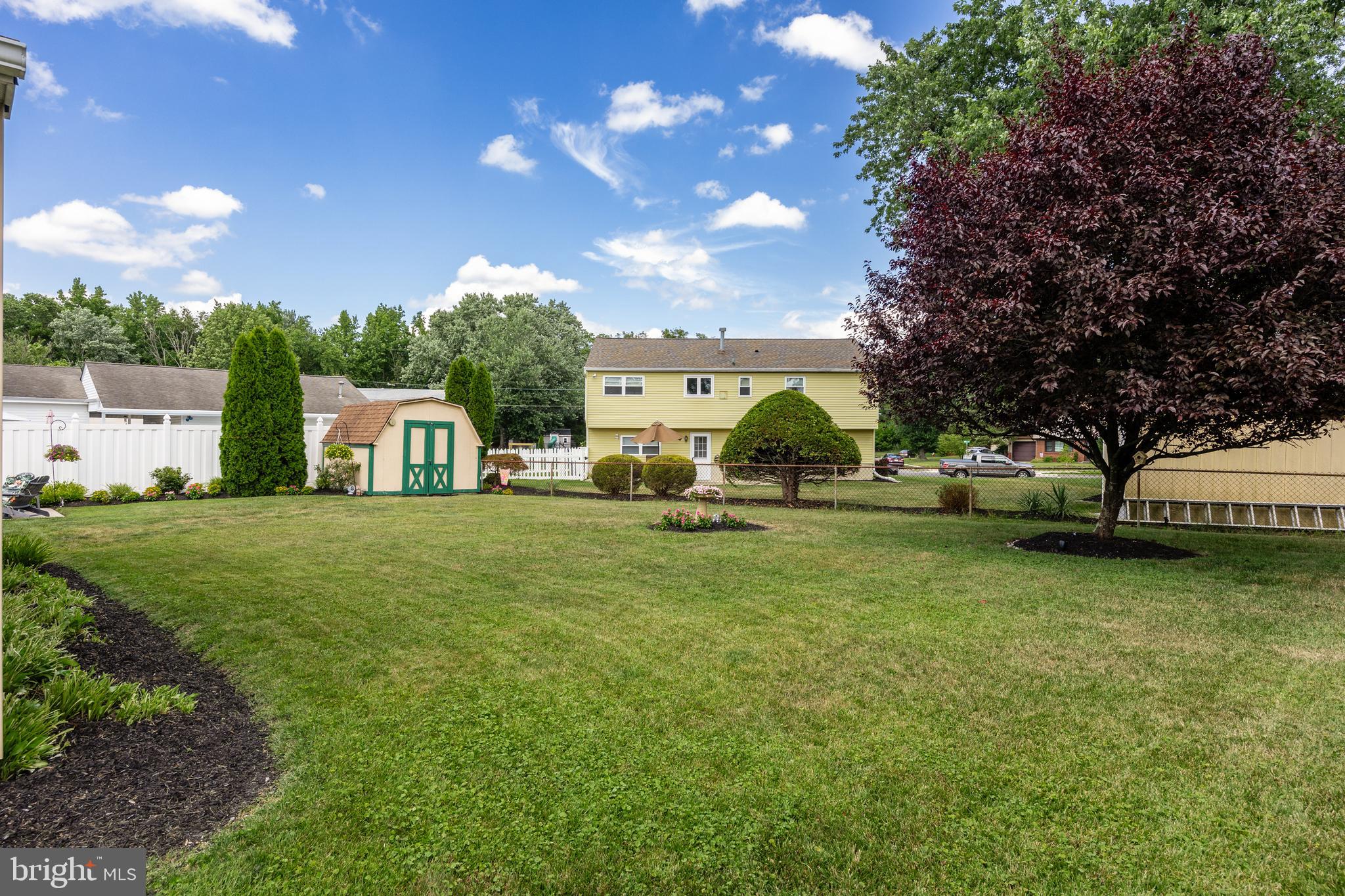 22 Lanfair Rd