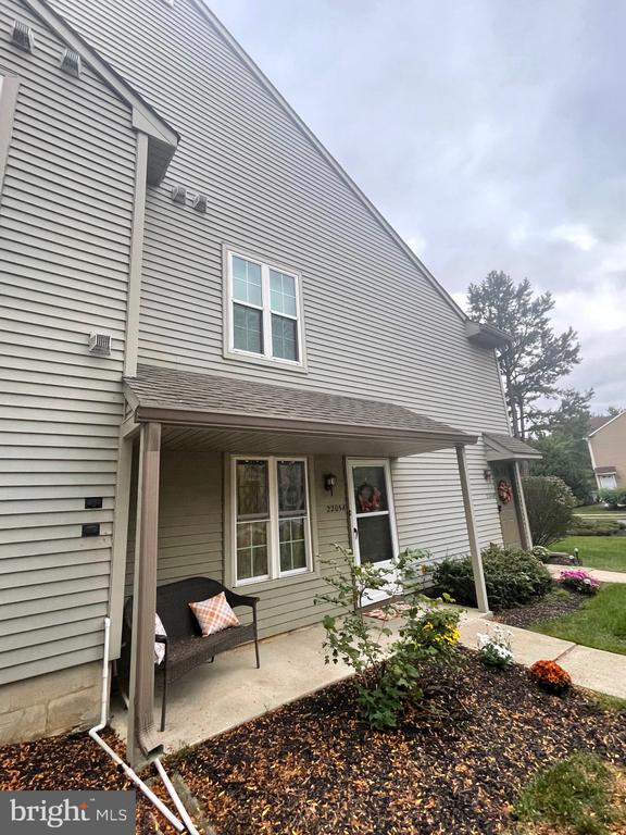 2205A DENHAM COURT