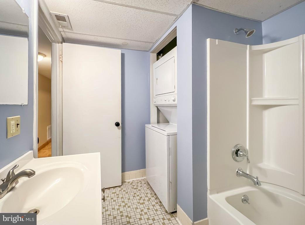 25 S CHURCH RD UNIT 50