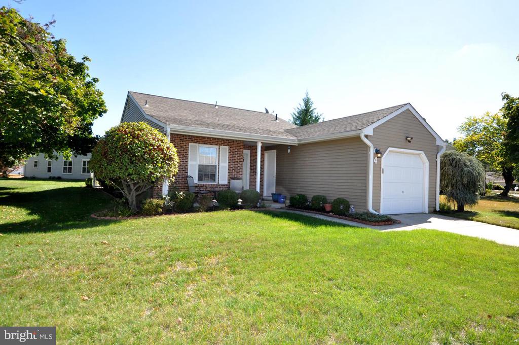 4 FALMOUTH DRIVE