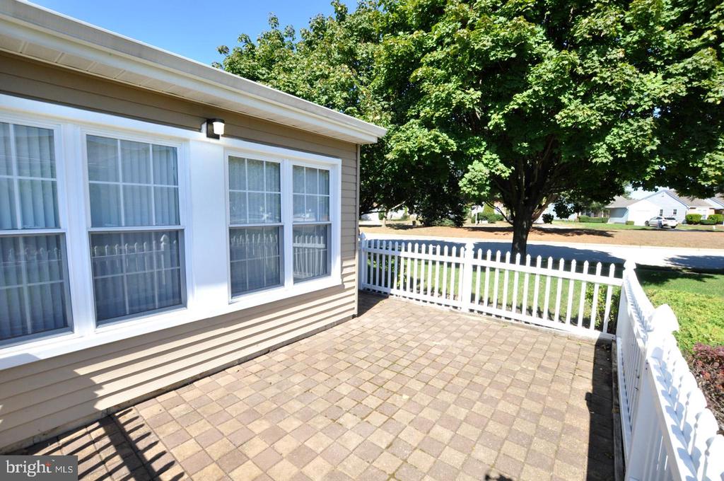 4 FALMOUTH DRIVE