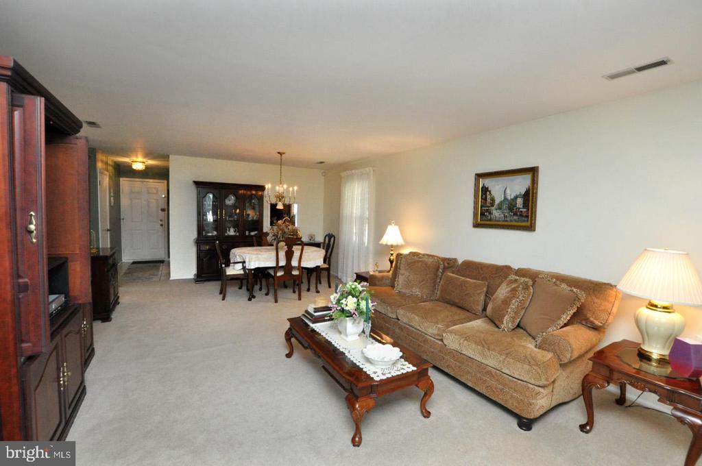 4 FALMOUTH DRIVE
