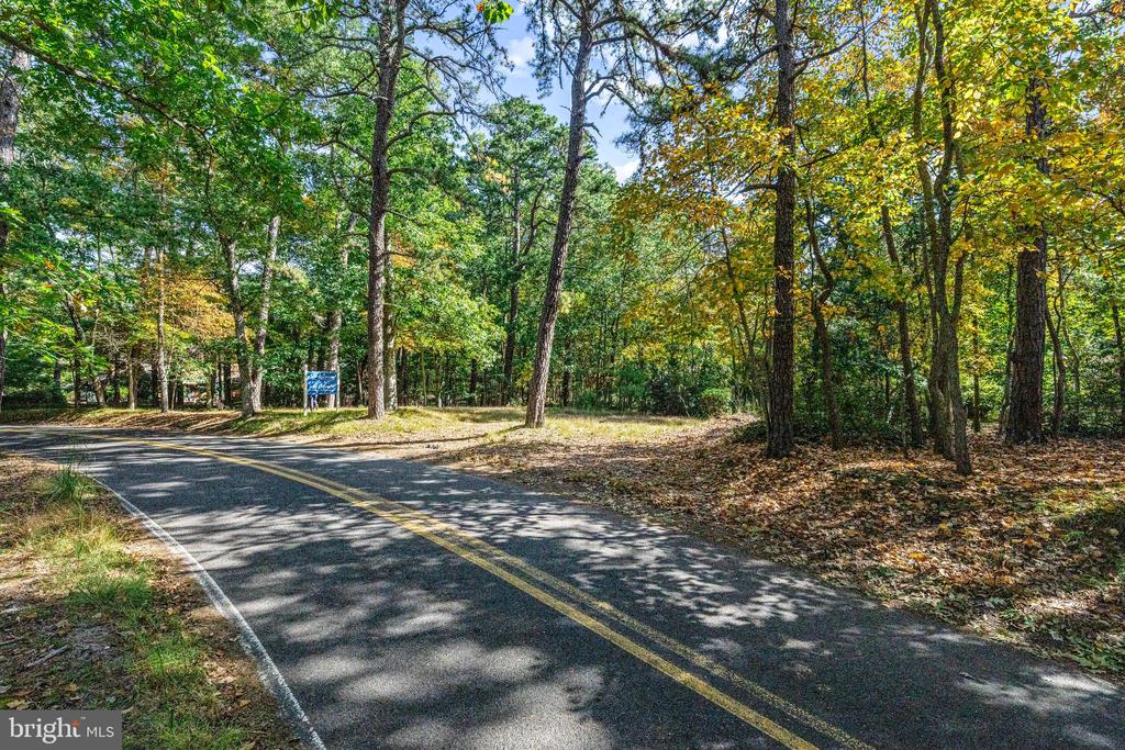 100 Hinchman Rd