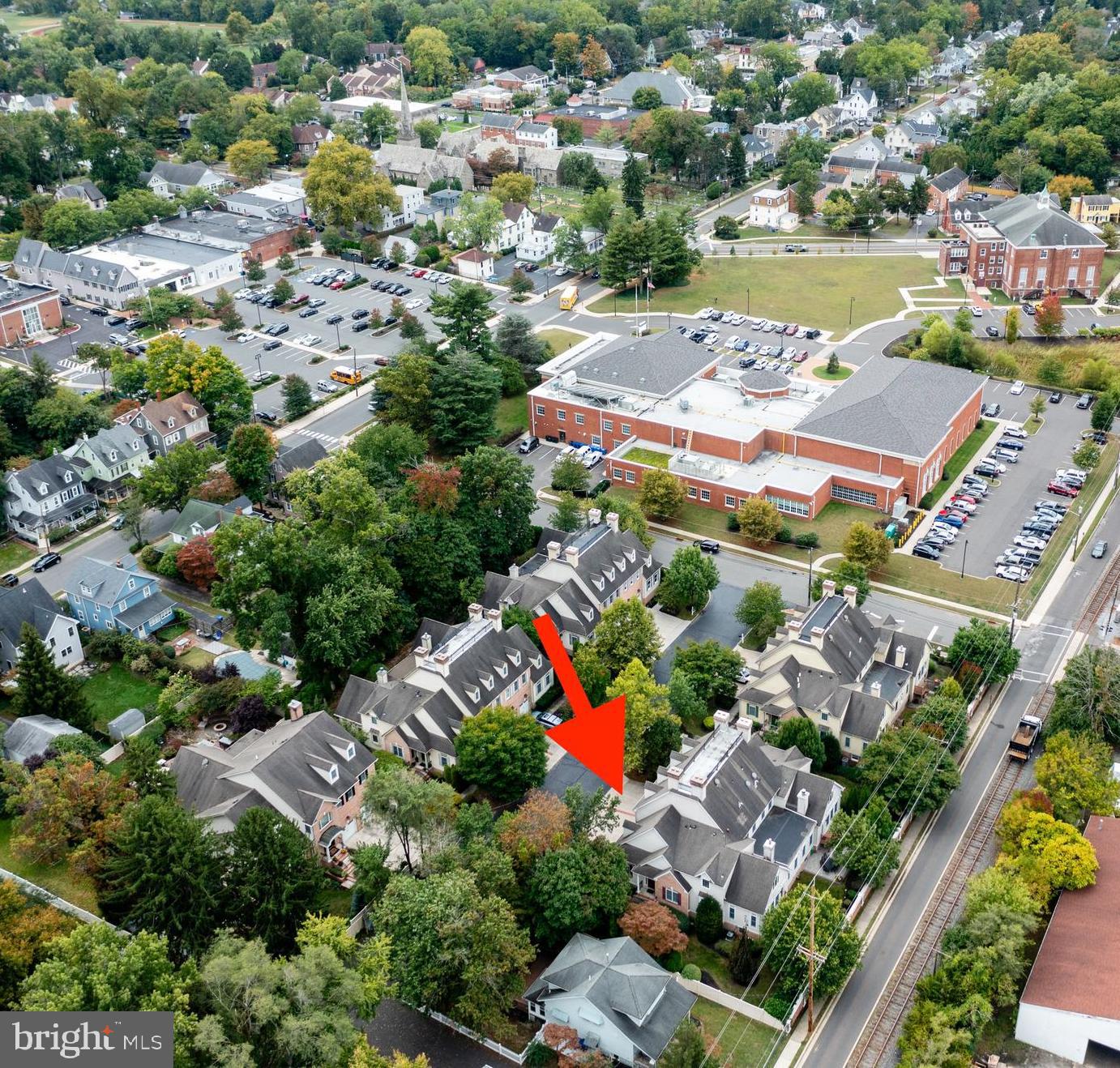 7 COLLINS MILL COURT