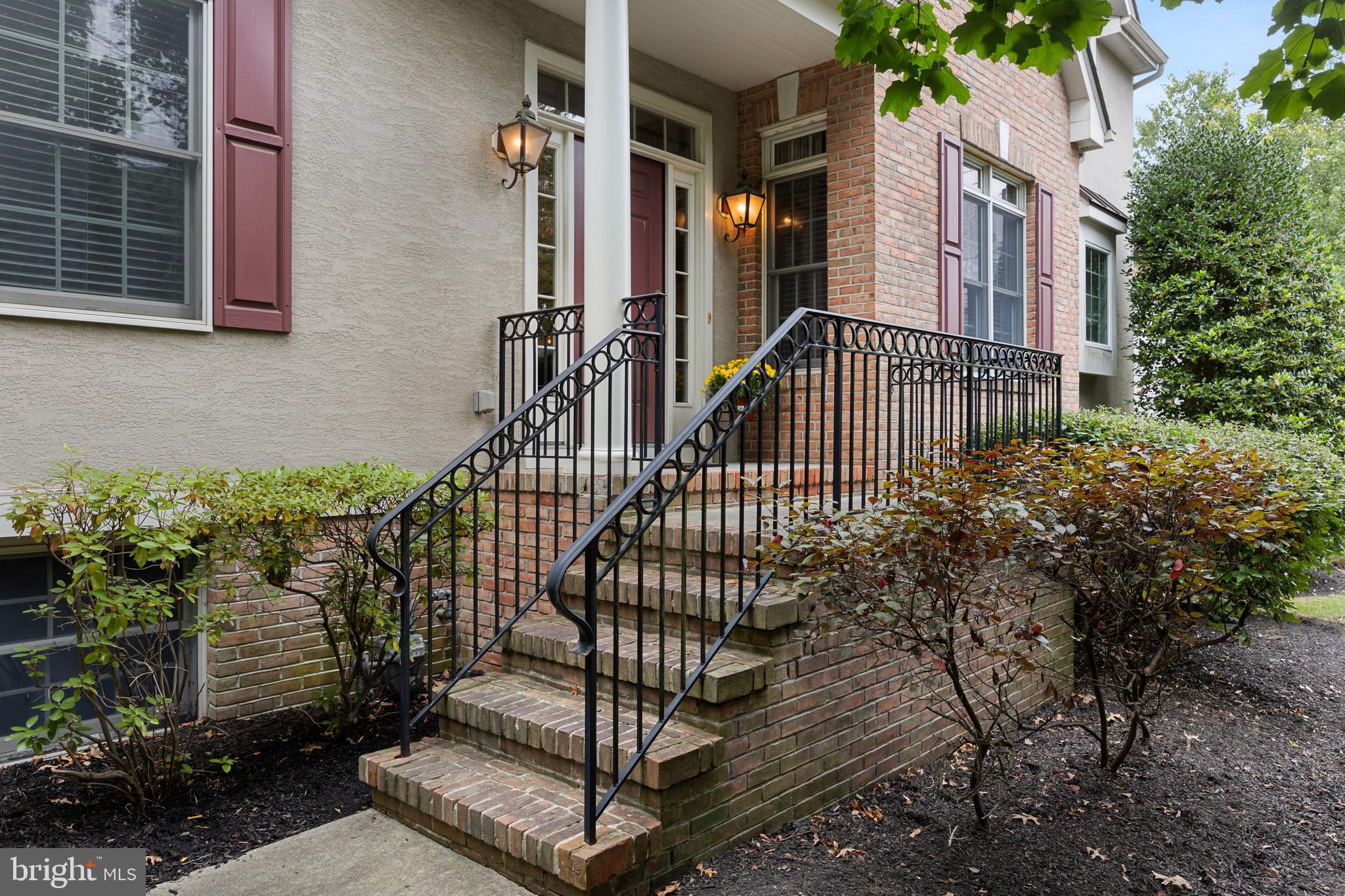 7 COLLINS MILL COURT