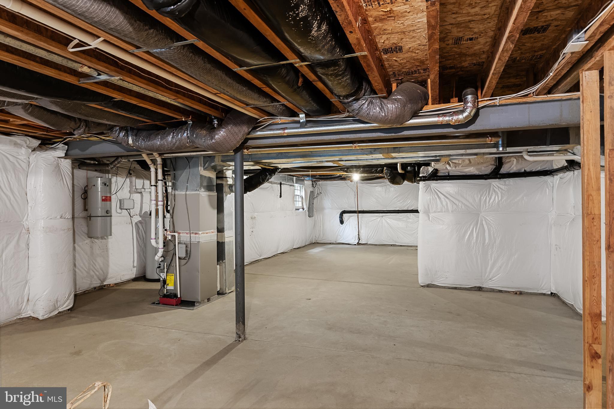 7 COLLINS MILL COURT