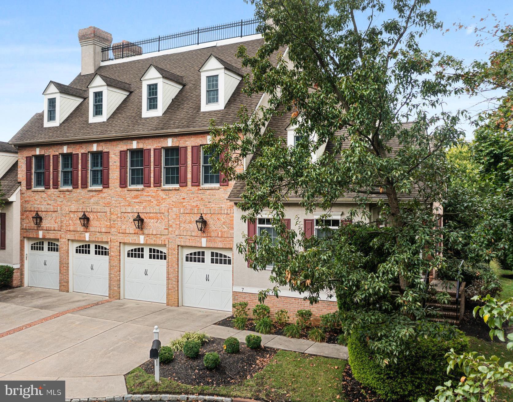 7 COLLINS MILL COURT