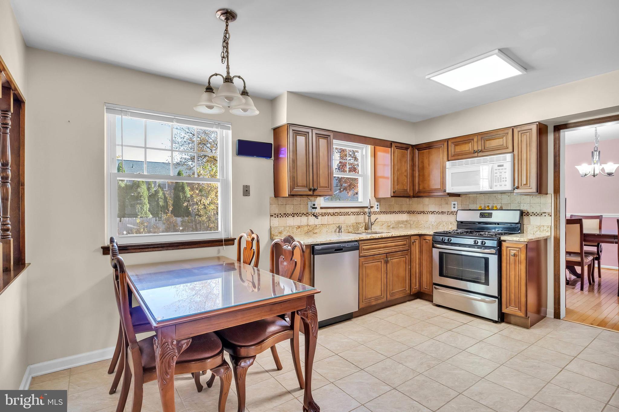 17 WILLOW RIDGE ROAD
