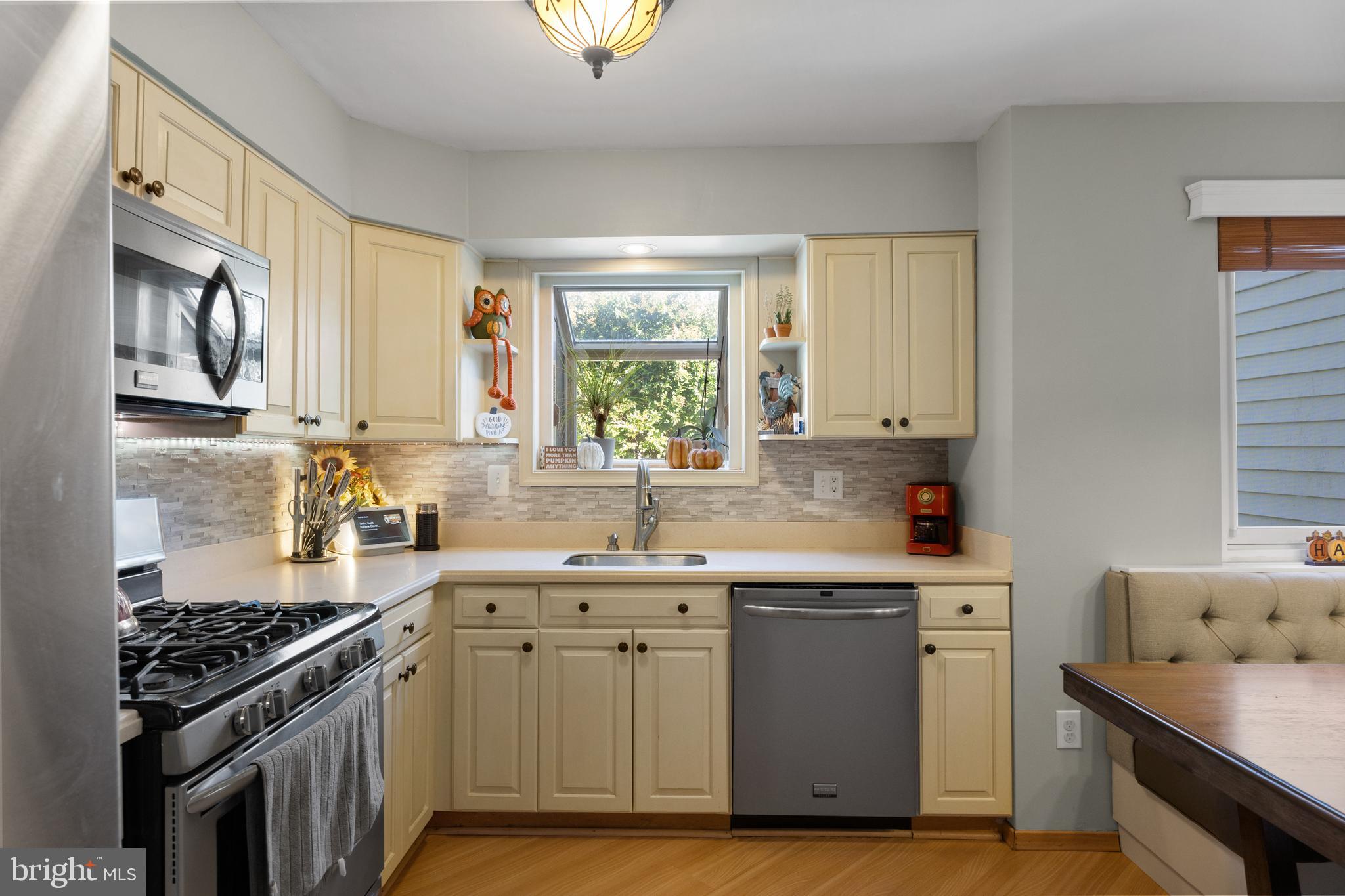 246 Winding Way