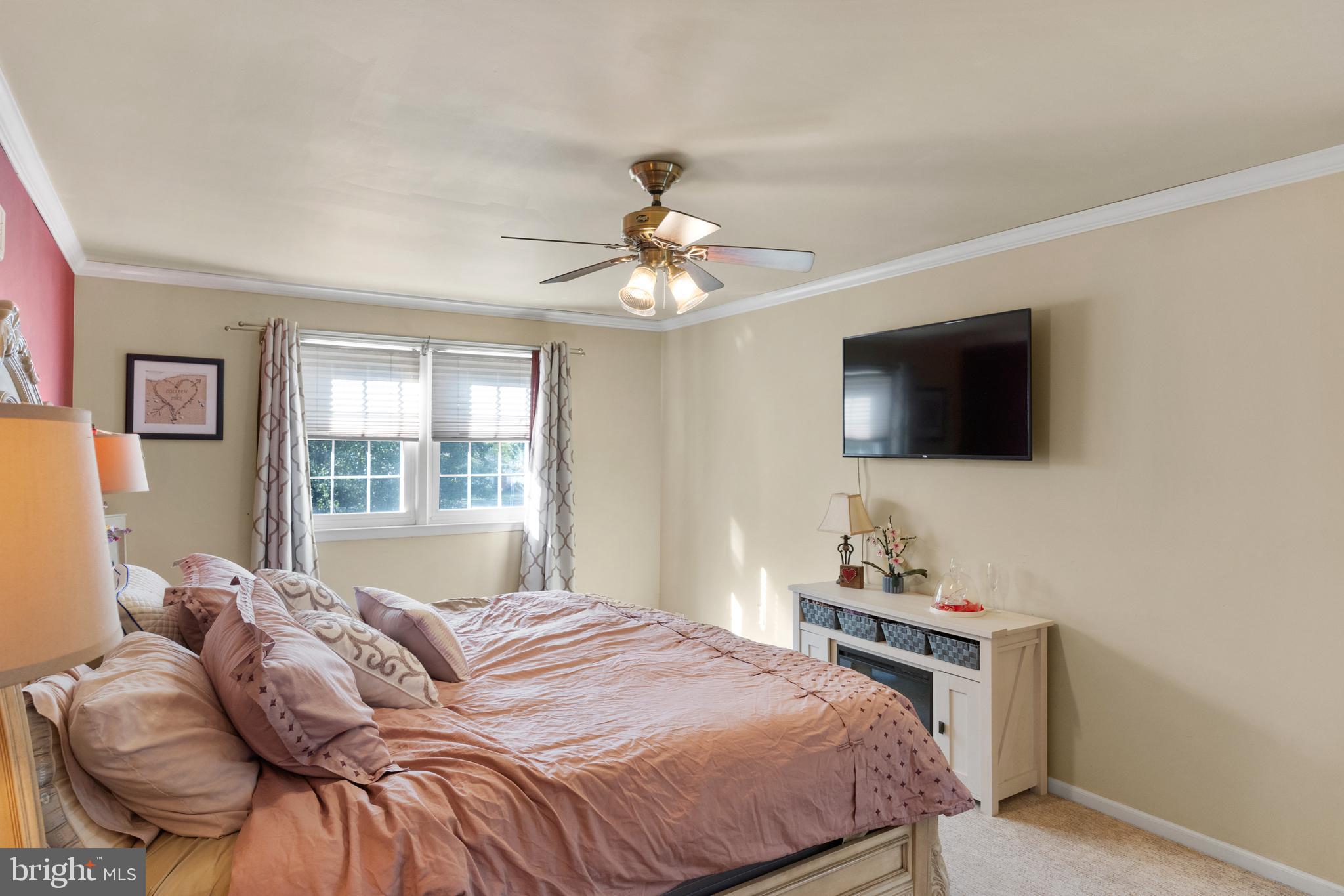 246 Winding Way