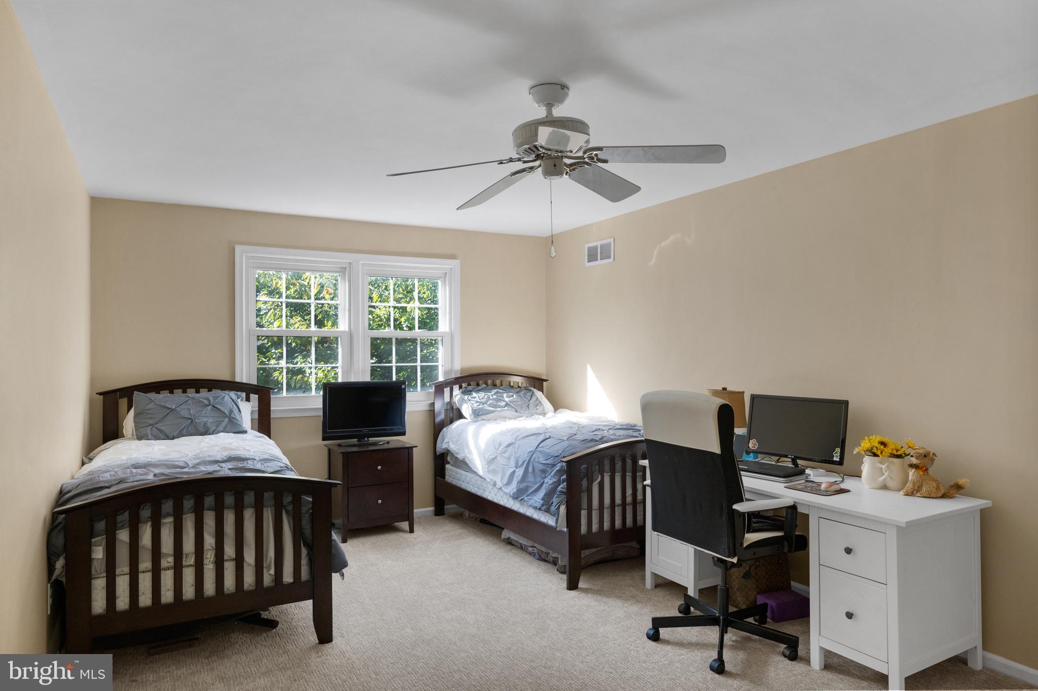 246 Winding Way