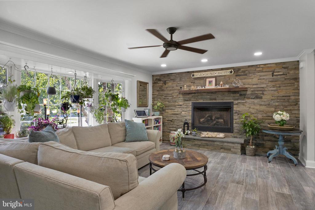 36 Kent Ave