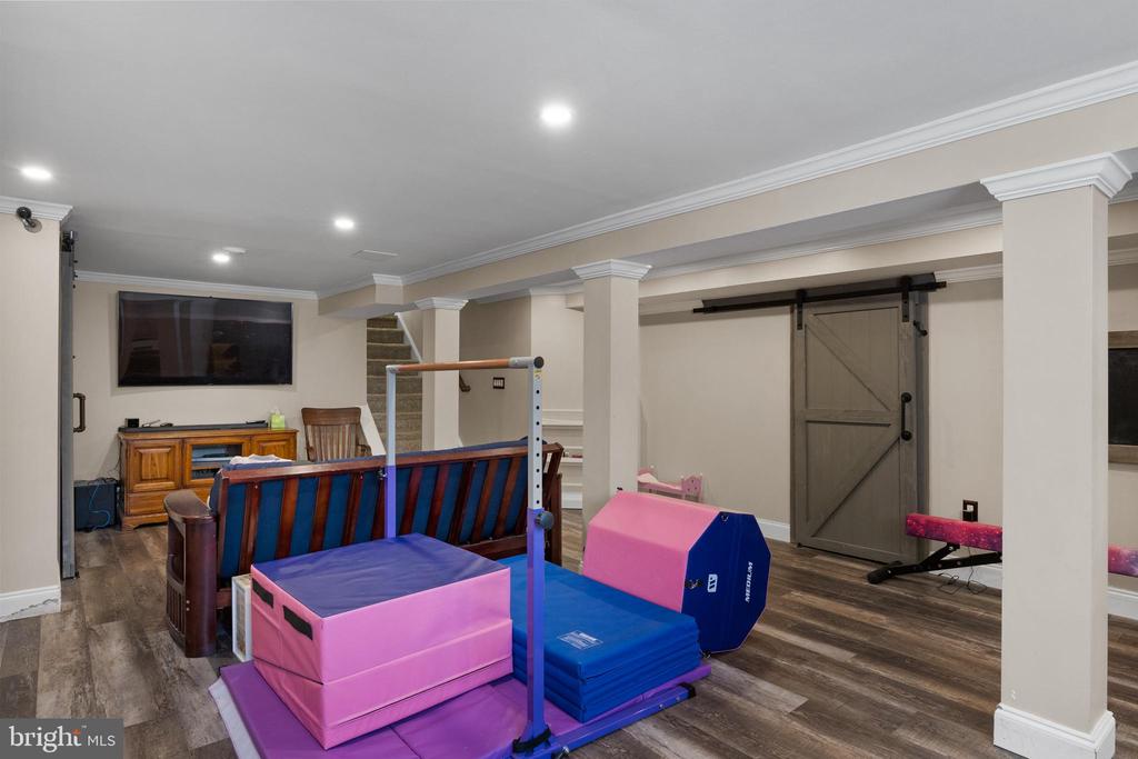 36 Kent Ave