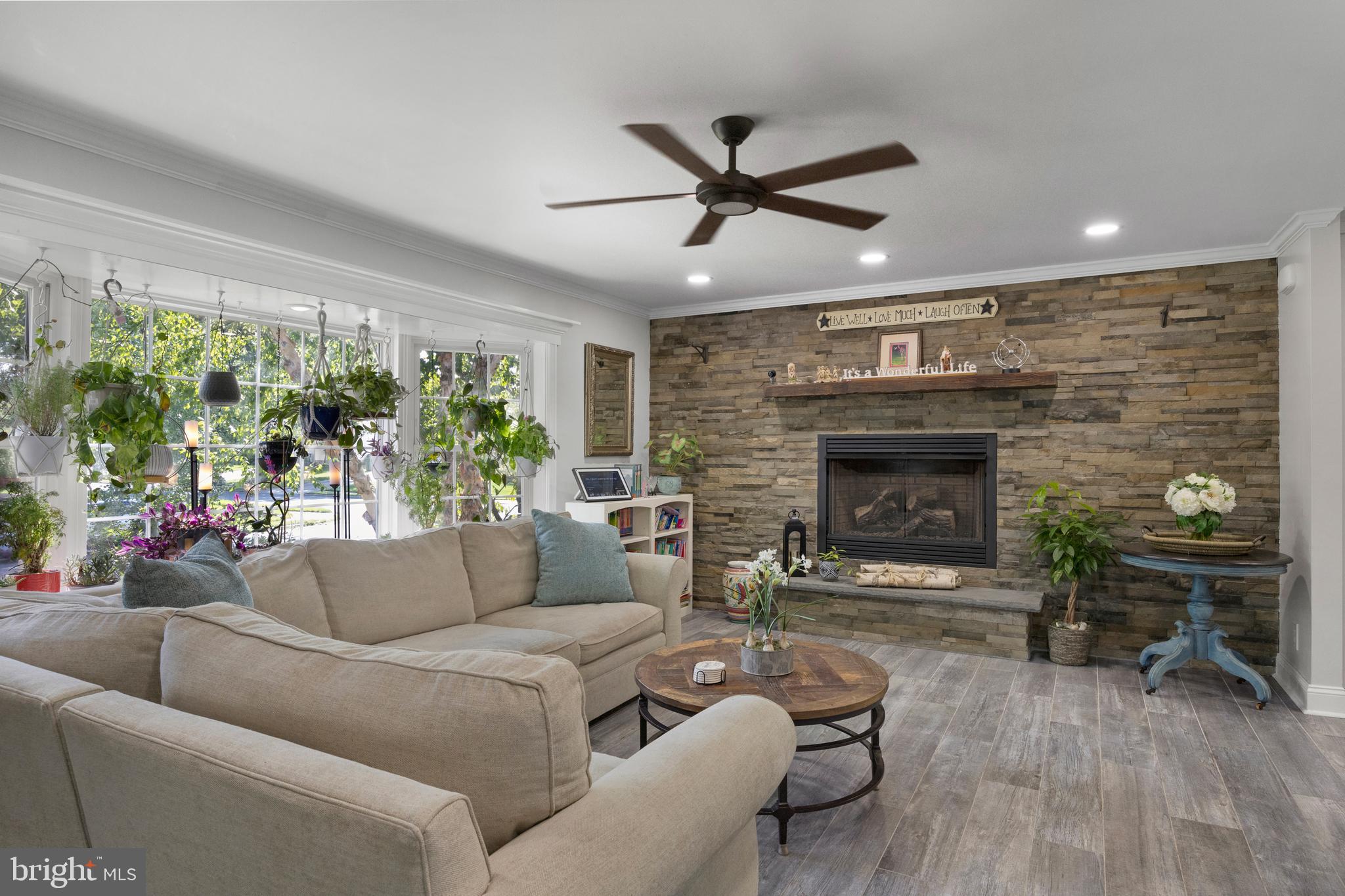 36 Kent Ave