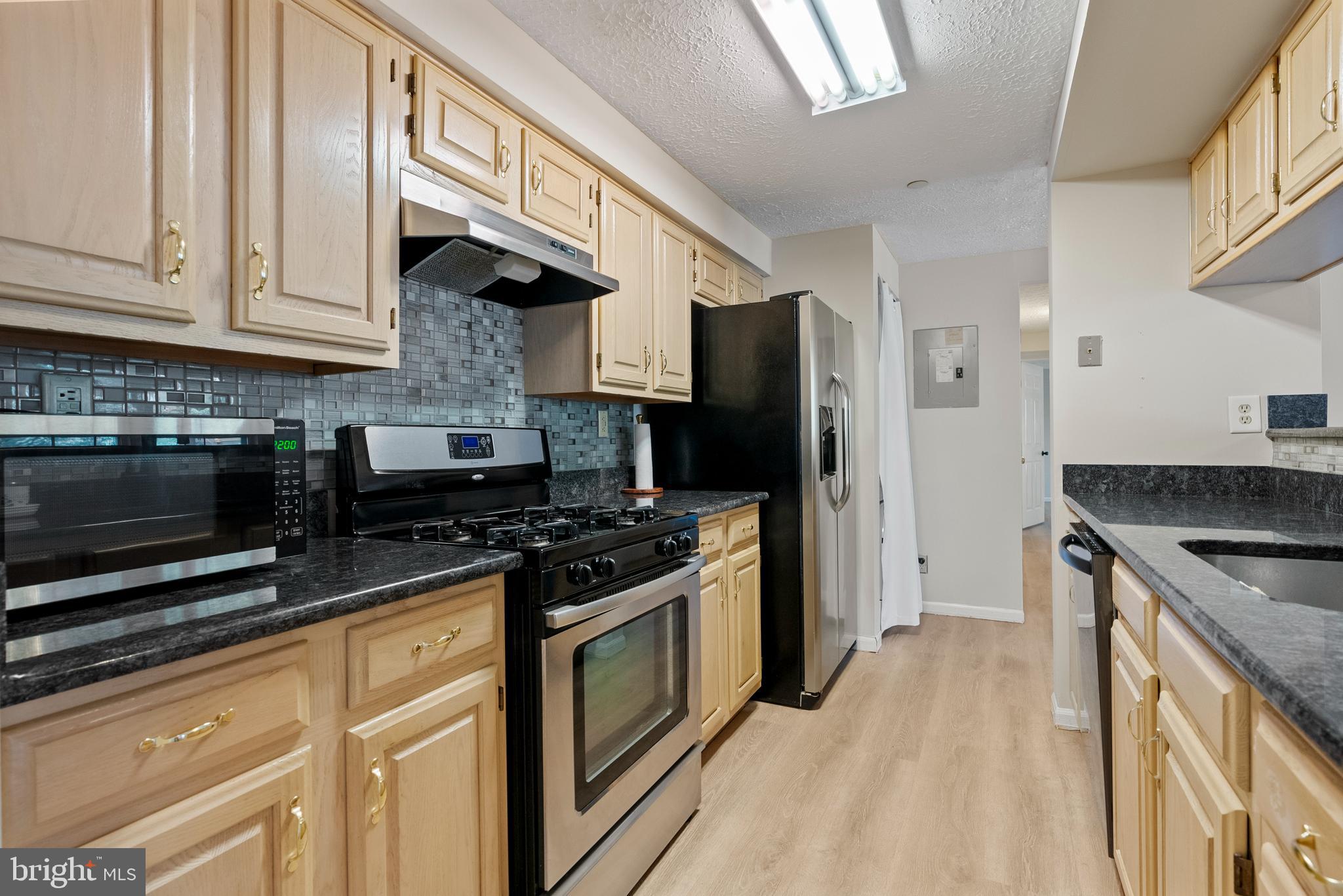 74 ELDON WAY