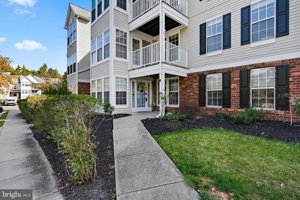 74 ELDON WAY