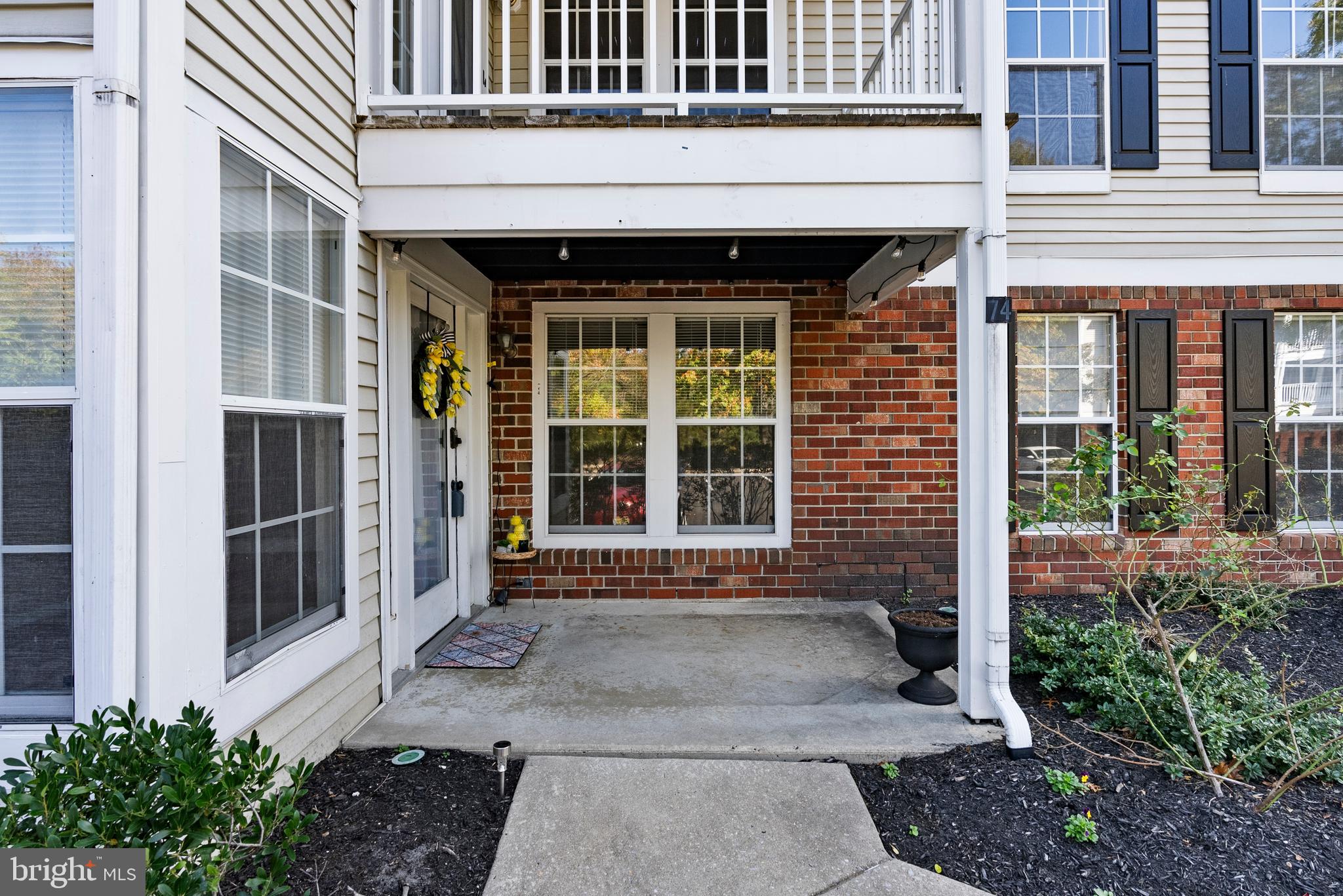 74 ELDON WAY