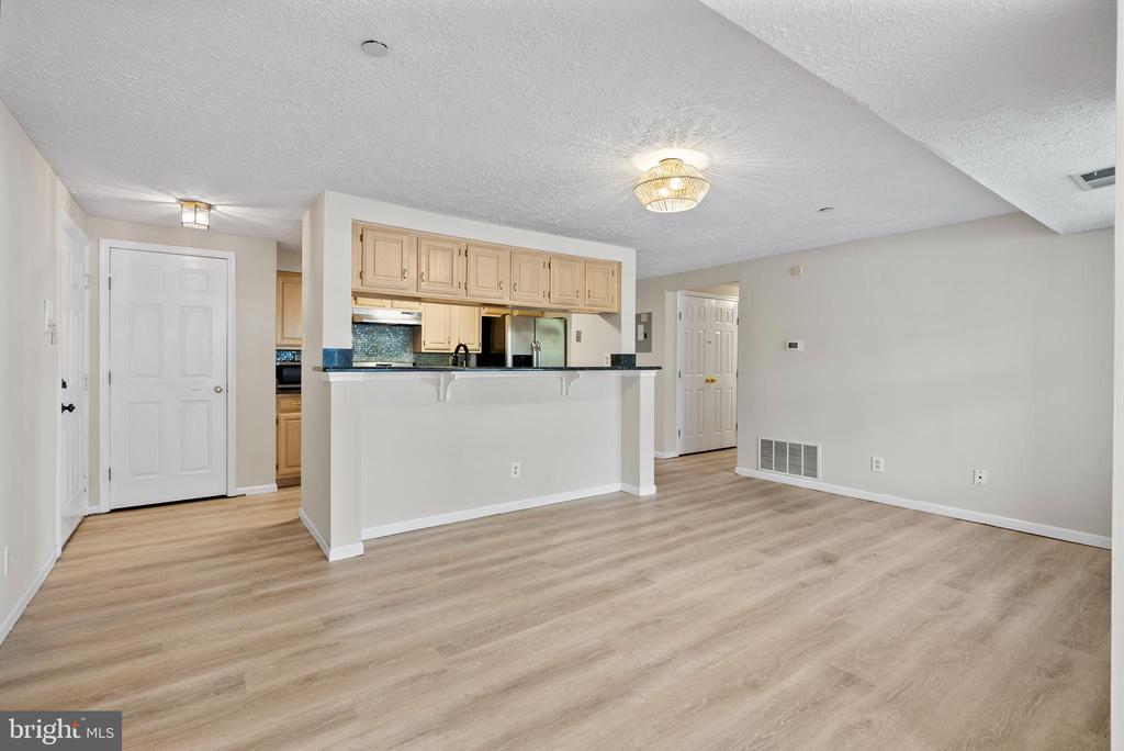 74 ELDON WAY