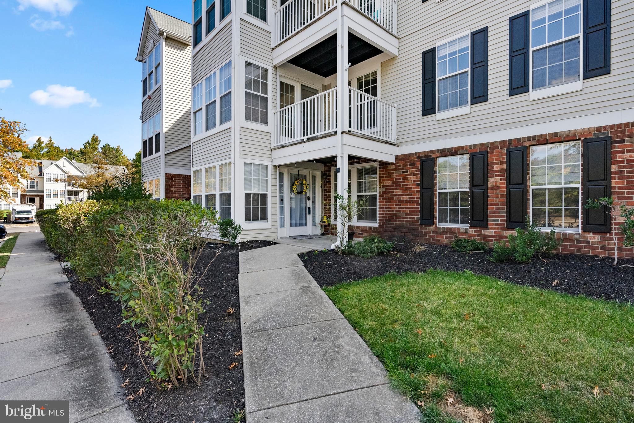 74 ELDON WAY