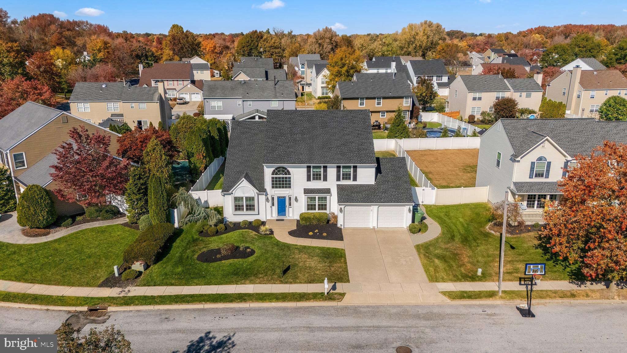 21 Clinton Ln