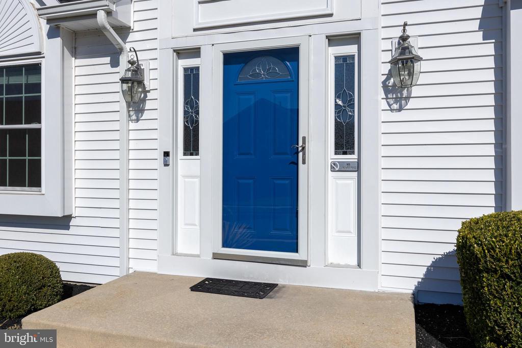 21 Clinton Ln