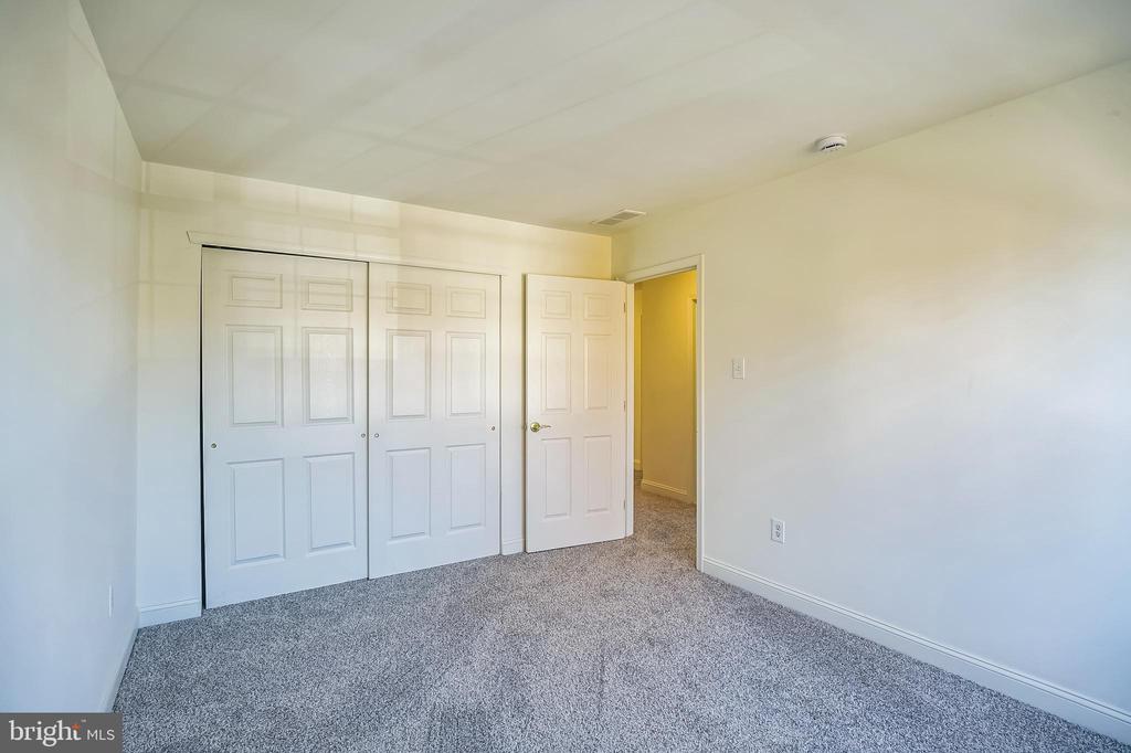 7 CARTER LANE