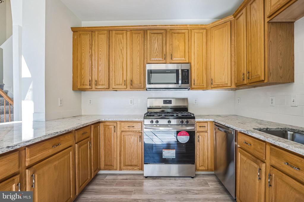 7 CARTER LANE
