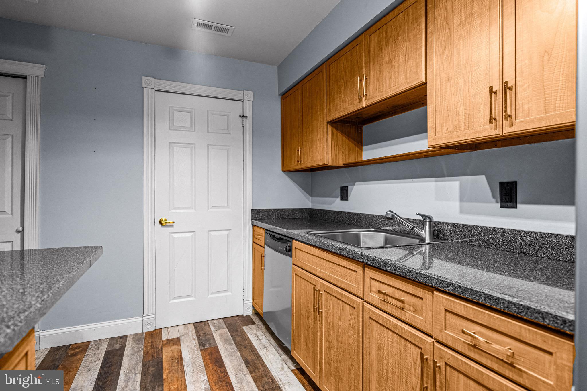 505 CYPRESS POINT CIRCLE A