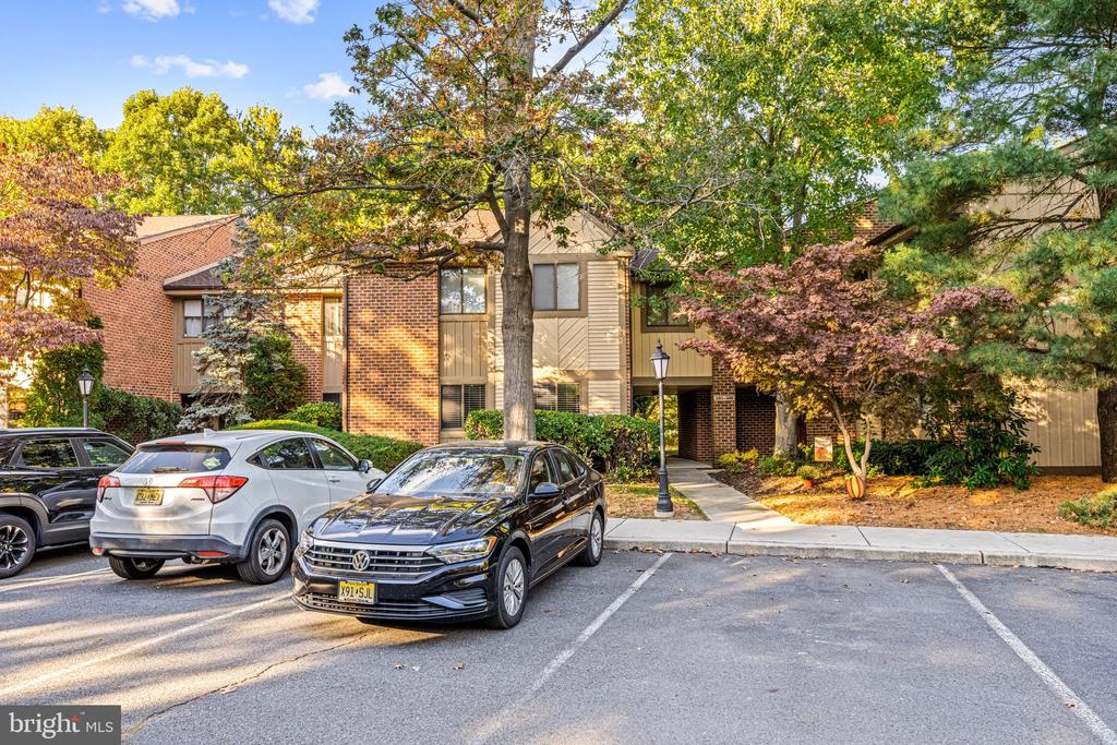 505 CYPRESS POINT CIRCLE A