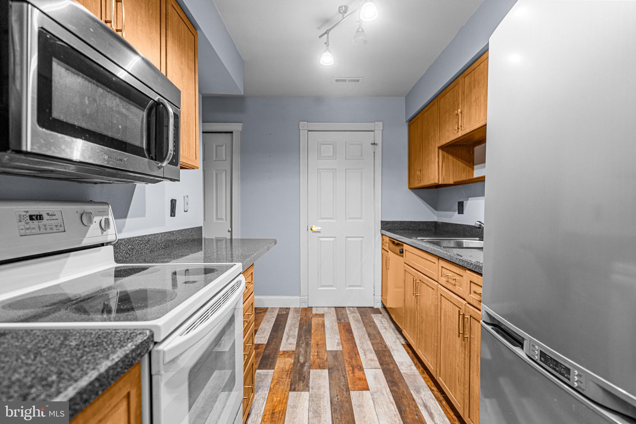 505 CYPRESS POINT CIRCLE A