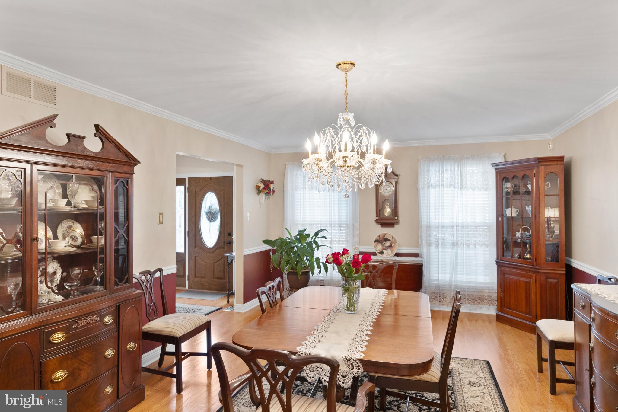 11 Coatsbridge Dr