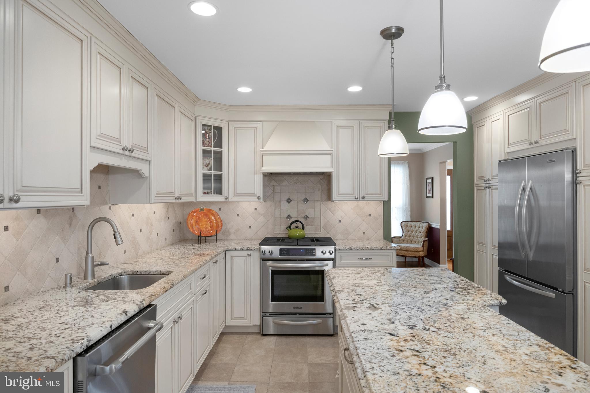 11 Coatsbridge Dr