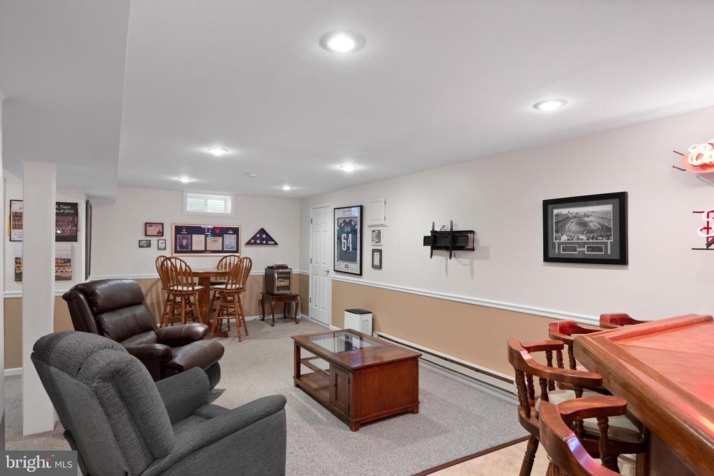 11 Coatsbridge Dr