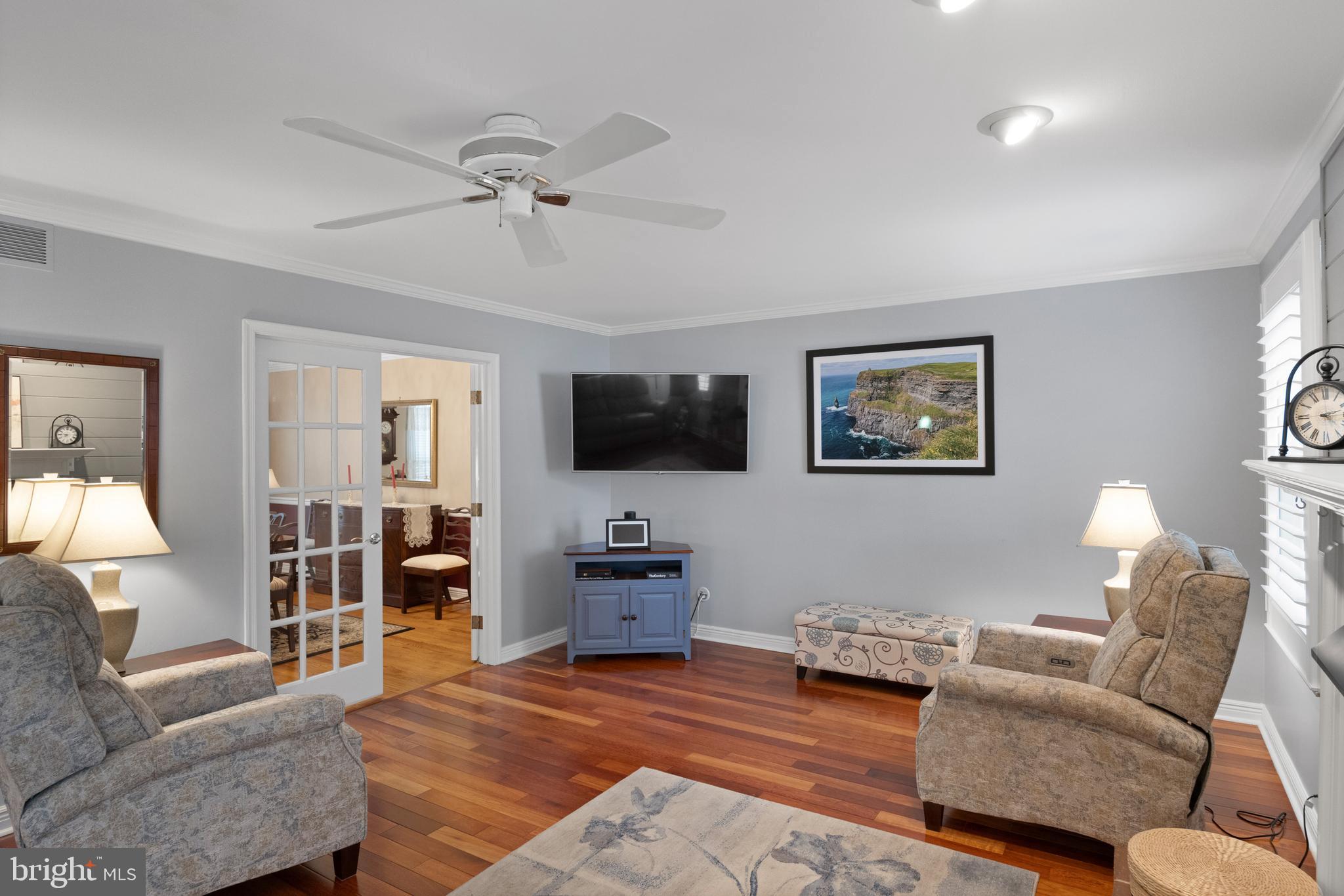 11 Coatsbridge Dr