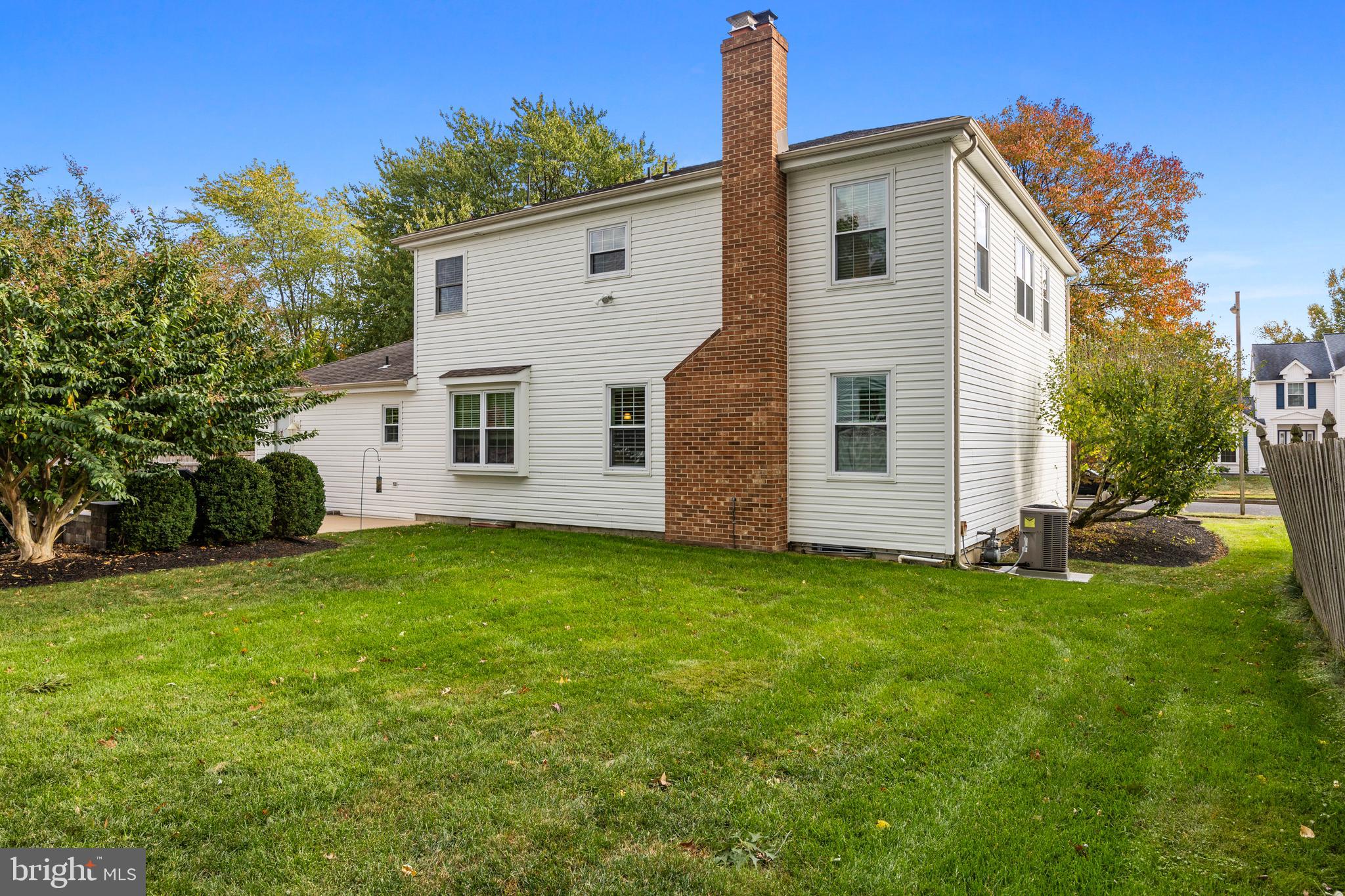 11 Coatsbridge Dr