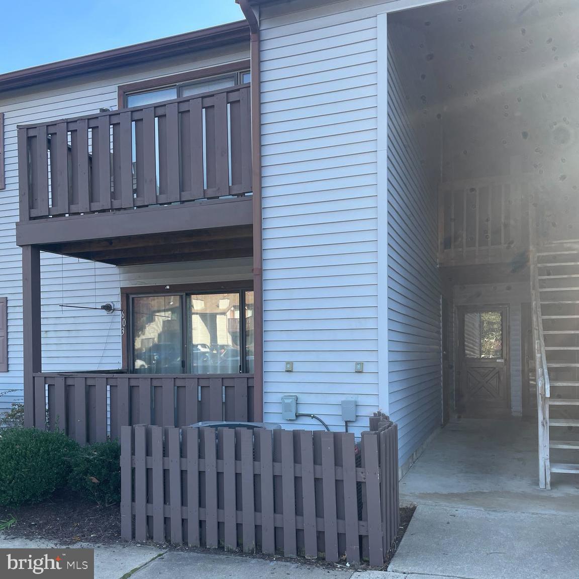 603 Lindsey Ct