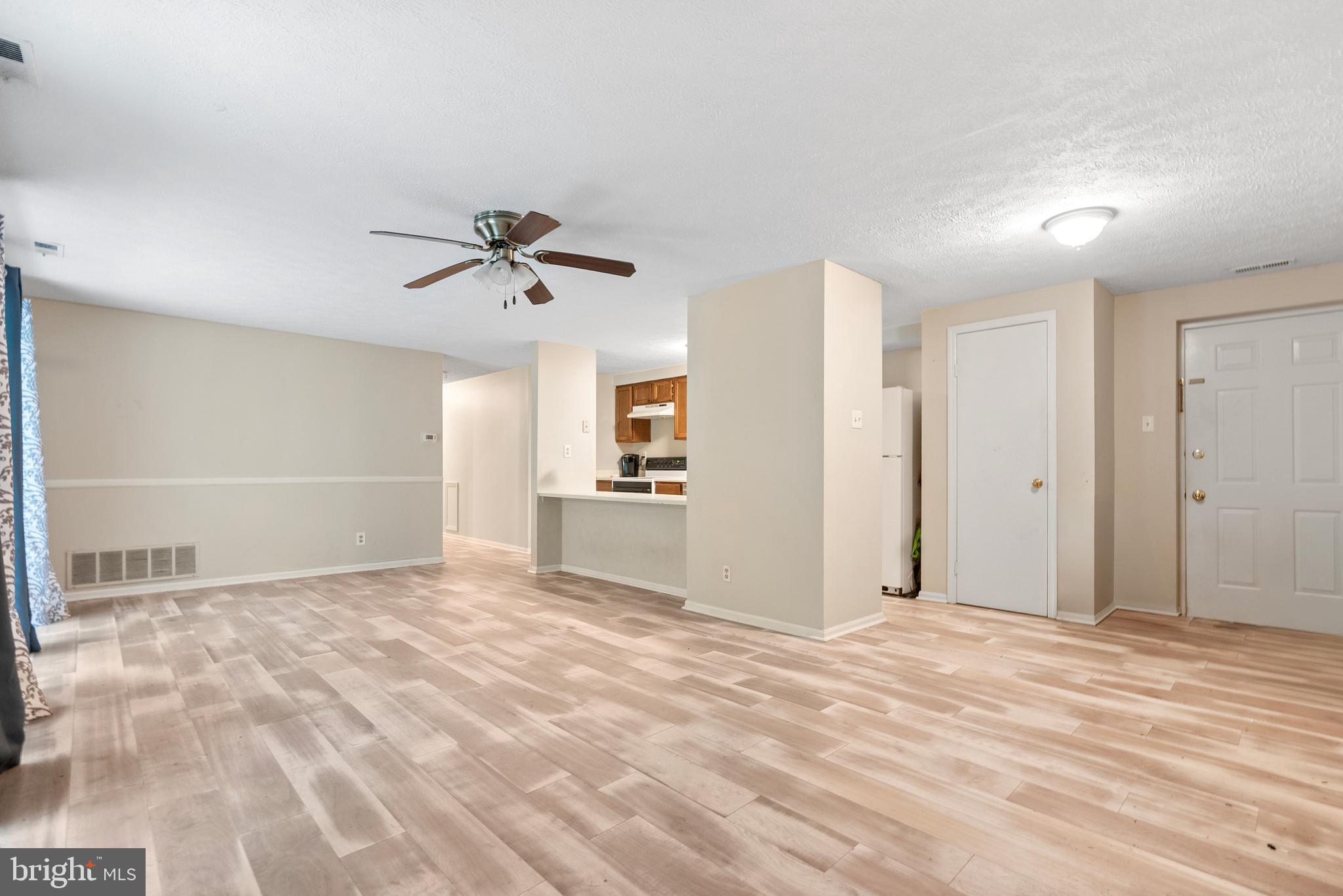 51 SWEETFERN CT